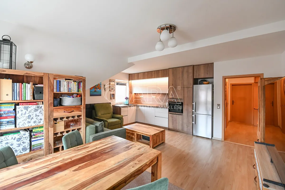 Prodej bytu 3+kk 77 m²